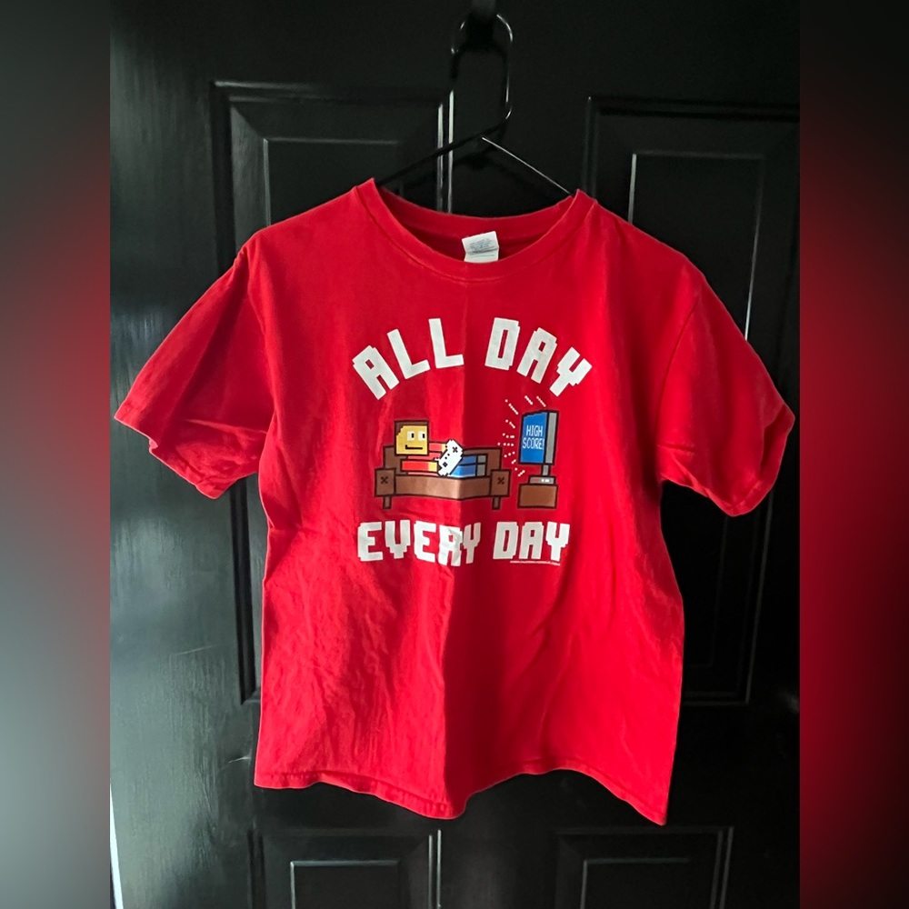 EUC Unbranded All Day Everyday Video Game Shirt - Size: Youth XL